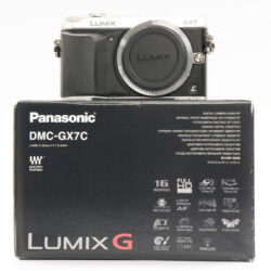 USED Panasonic Lumix GX7 Silver Body Boxed - 10K Shutter Count STK: 43268